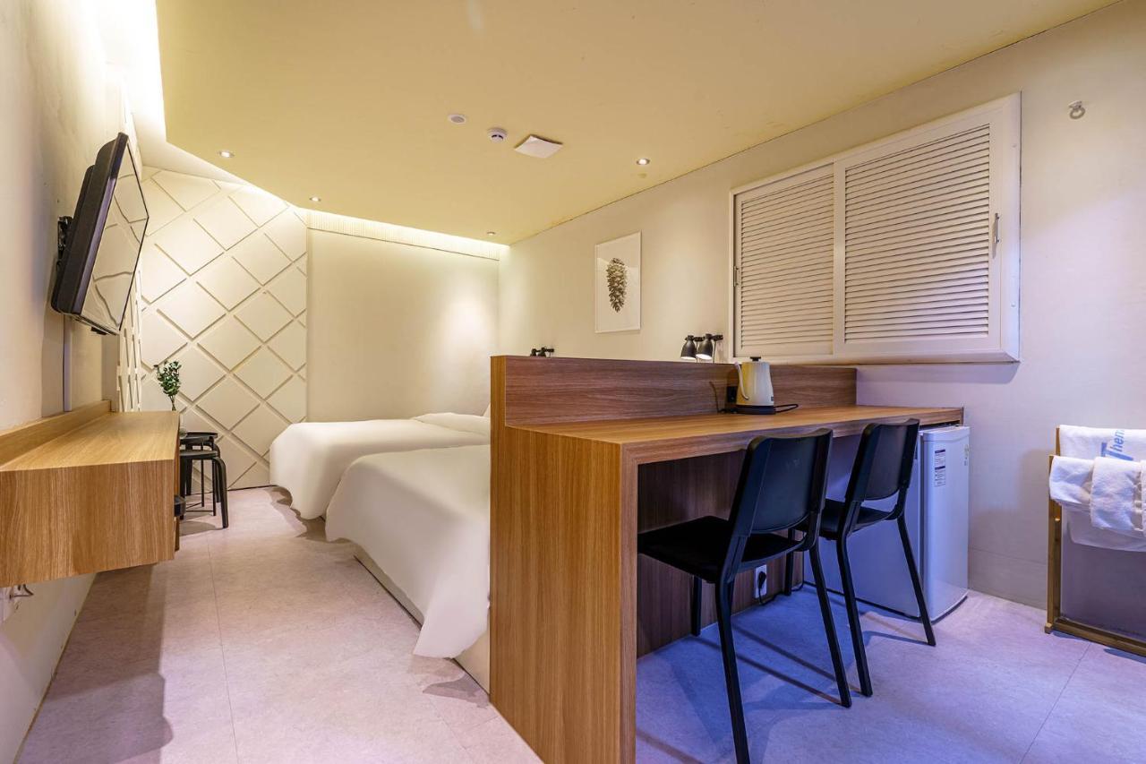 Hotel Less Seoul Exterior photo