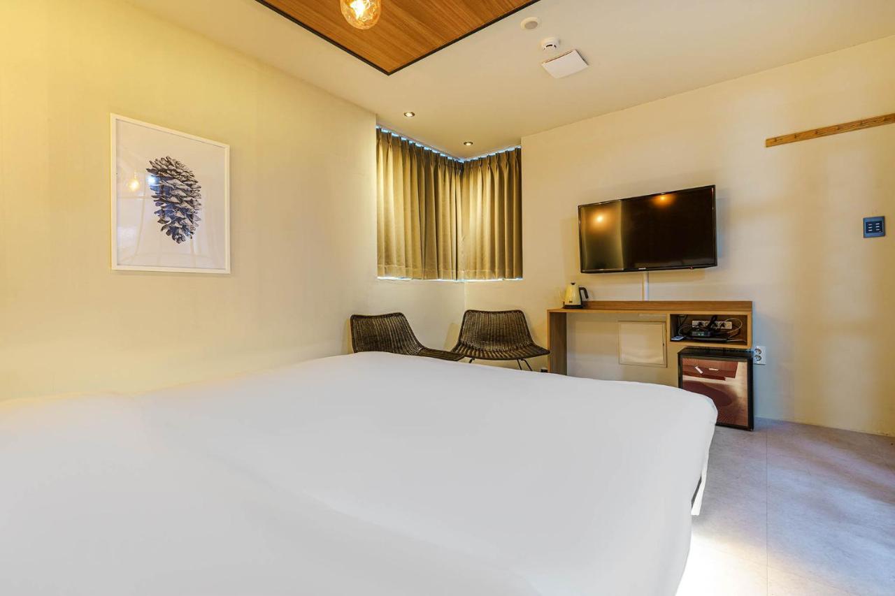 Hotel Less Seoul Exterior photo